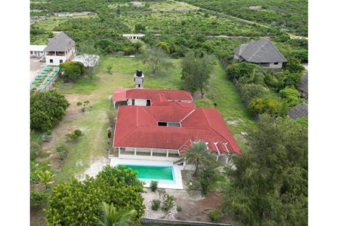 Top of building - Land for Sale in Makunduchi, Premium Beachfront